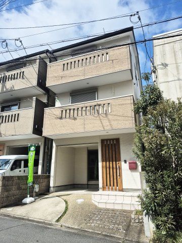 Renovated 3LDK House in Kita Ward, Kyoto - 105sqm - Thumbnail 2