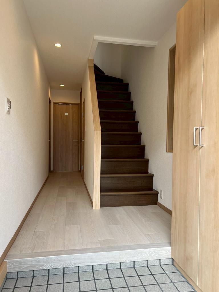 Renovated Sekisui Heim House in Sakai, Osaka | 2SLDK - Thumbnail 4