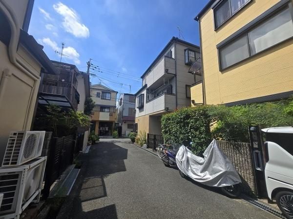 4LDK House for Sale in Takatsuki, Osaka - 105.4 sqm - Thumbnail 4