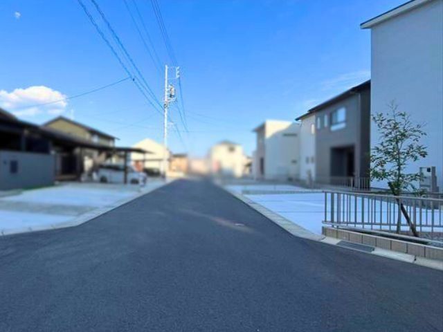 4LDK Newly Built House in Komono Town, Mie Prefecture - Thumbnail 3