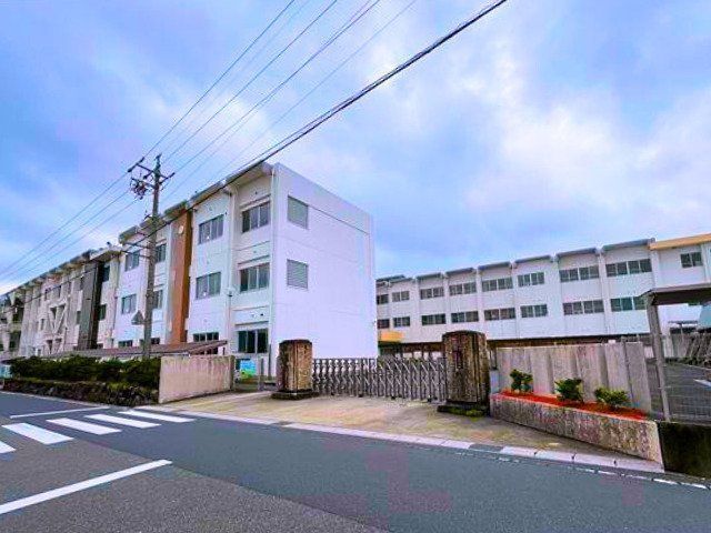 4LDK Newly Built House in Komono Town, Mie Prefecture - Thumbnail 2