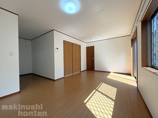 4LDK Detached House for Sale in Fujiidera, Osaka - 91m² - Image 1