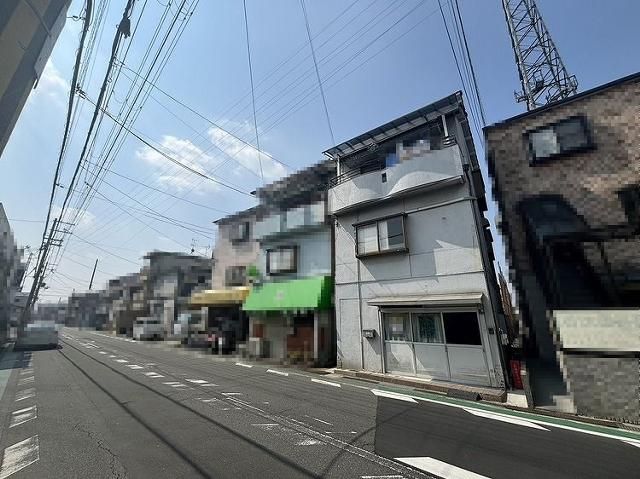4LDK Detached House for Sale in Kadoma, Osaka - Thumbnail 3