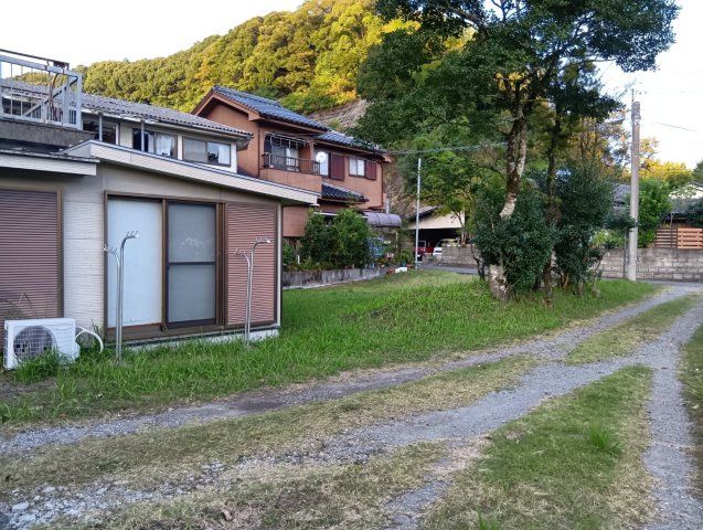 1DK House with Large Land and Workshop in Kagoshima City - Thumbnail 3