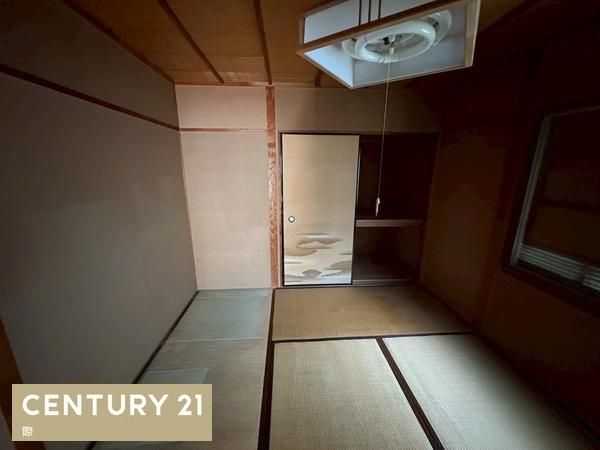 Used 4DK House for Sale Near Kinokawa Station in Wakayama - Thumbnail 3