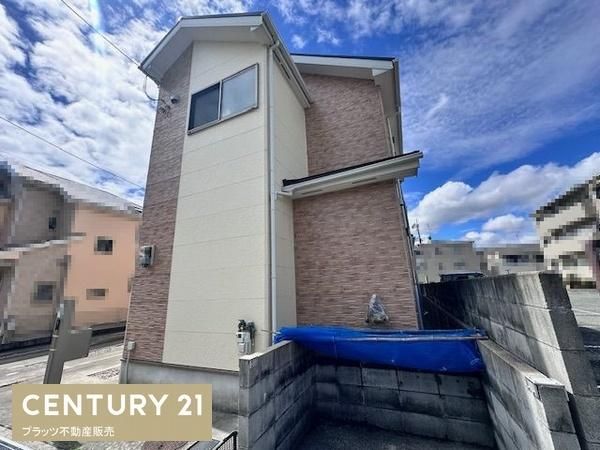 Renovated 4LDK House Near Makiochi Station, Minoh, Osaka - Thumbnail 2