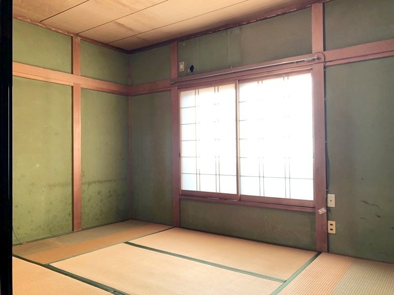Spacious 5DK House with Shutter Garage near Domyoji Station, Habikino - Thumbnail 2