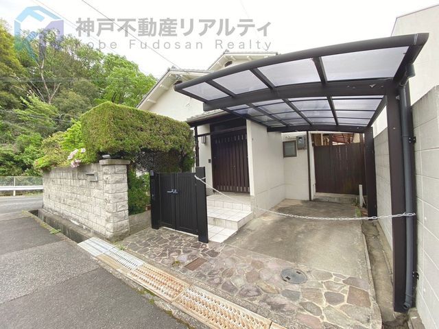 4LDK Detached House for Sale in Suginodai, Kobe - Thumbnail 2