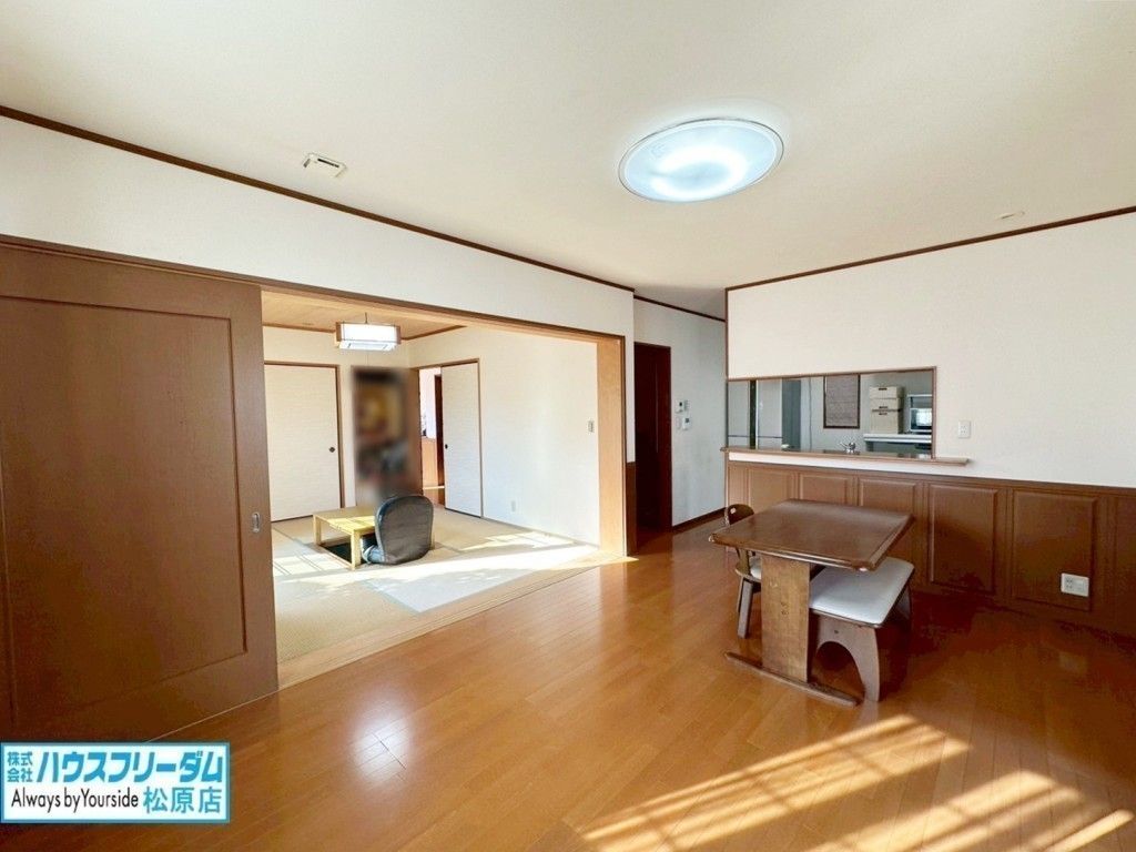 6SLDK Detached House for Sale in Matsubara, Osaka - Thumbnail 4