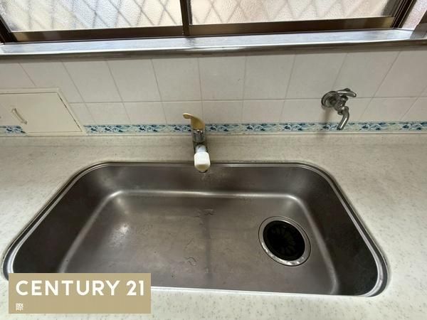 4LDK Used House for Sale in Arimoto, Wakayama City - Thumbnail 2