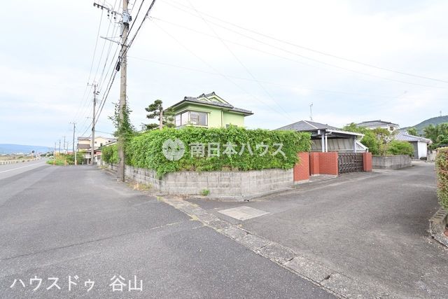 6LDK House for Sale in Ibusuki, Kagoshima - 165.77 sqm - Thumbnail 3