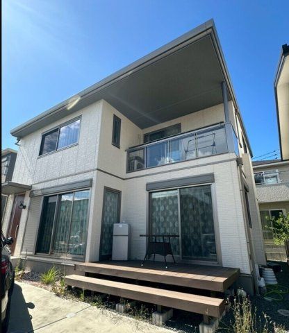 Modern 5LDK House in Wakayama City with Solar Panels - Thumbnail 3