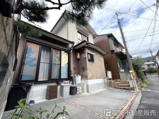 4LDK Detached House for Sale in Kyoto's Sakyo Ward - Thumbnail 2