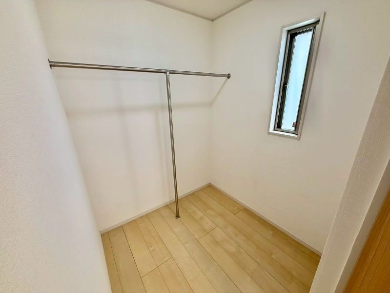 4LDK Detached House for Sale in Yomitan, Okinawa - Thumbnail 4