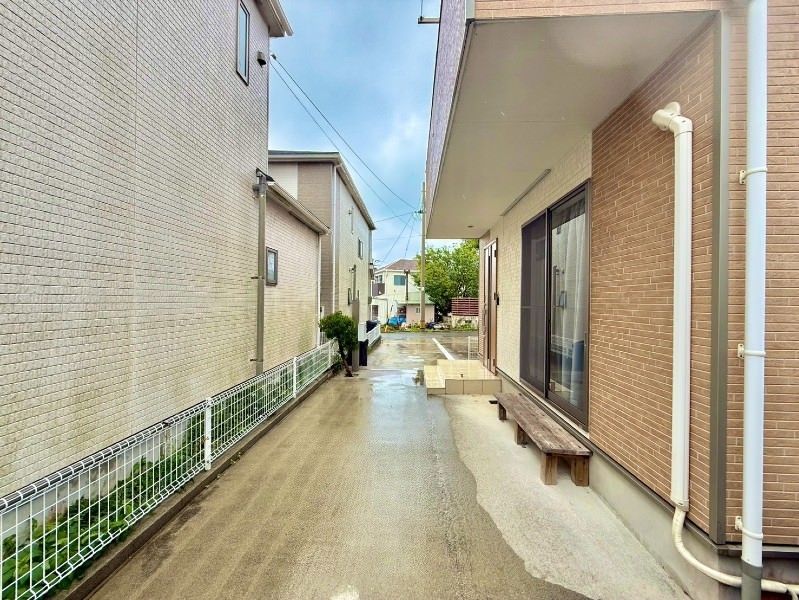 4LDK Detached House for Sale in Yomitan, Okinawa - Thumbnail 2