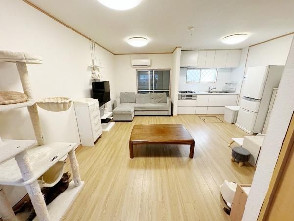 3LDK Townhouse for Sale in Kishiwada, Osaka – 70 sqm - Thumbnail 2