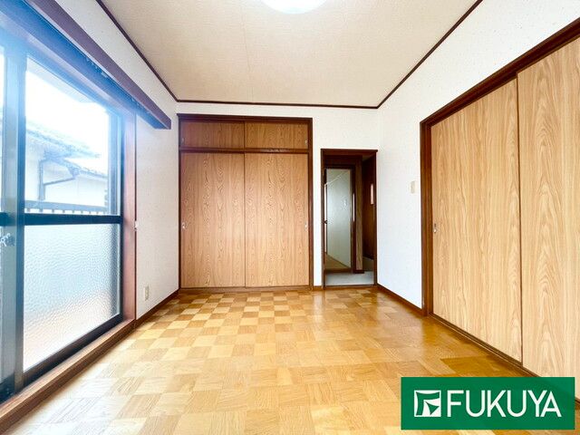 4SLDK House for Sale in Himeji, Hyogo | 106.82 sqm on 149.57 sqm Land - Thumbnail 3