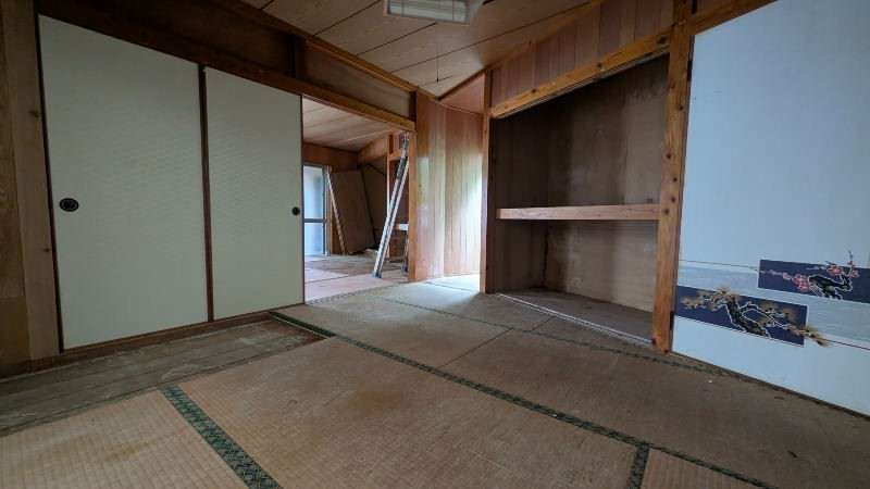 Naha Tsuboya 2DK Detached House for Sale Near Asato Station - Thumbnail 3
