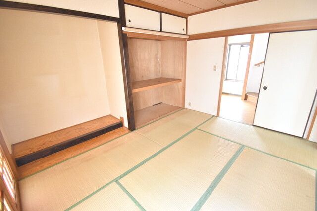 4LDK Lightweight Steel House for Sale in Inami, Hyogo - Thumbnail 2