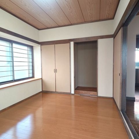 Renovated 4SLDK House for Sale in Tomakomai, Hokkaido - Thumbnail 4