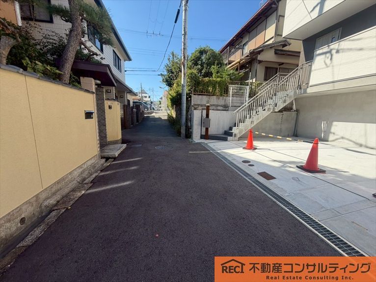 Modern 2SLDK House in Kobe Nada Ward, 13 min from Oji Koen Station - Thumbnail 4