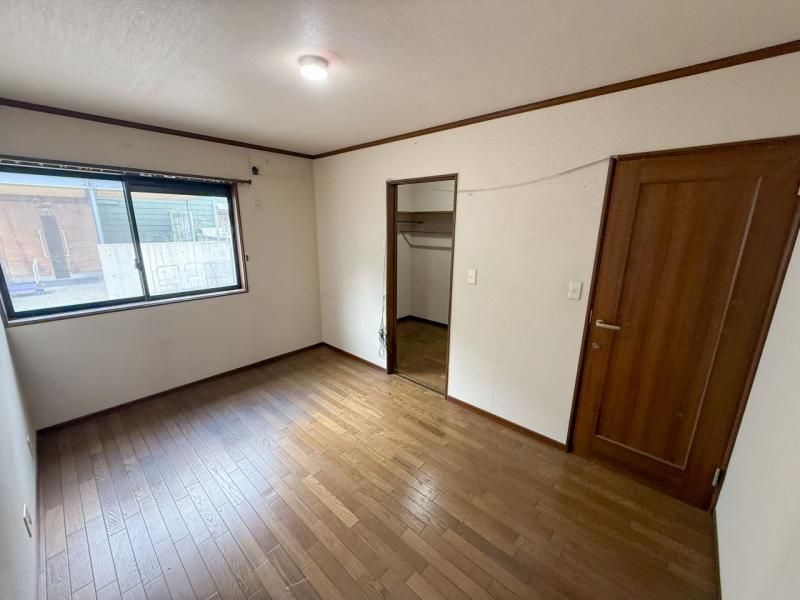 6LDK House for Sale in Ikuno-ku, Osaka - 151 sqm - Thumbnail 2