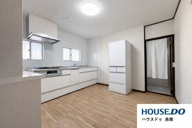 Renovated 5DK House in Sennan City, Osaka | 1280万円 - Thumbnail 4