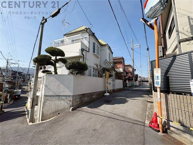 3LDK Detached House for Sale in Nishinomiya, Hyogo - Thumbnail 3