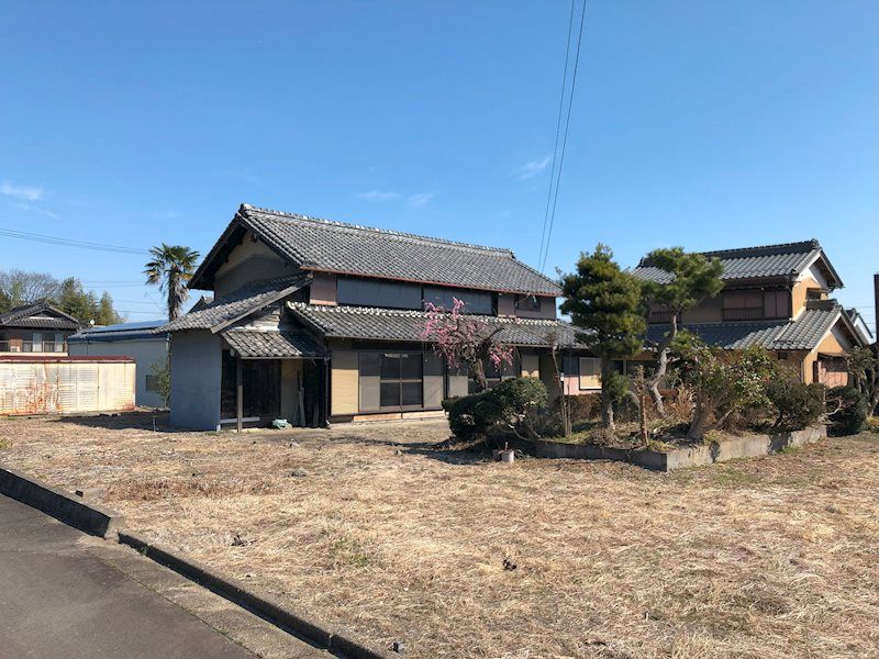 1928 8DK House on 1218 sqm Land in Kuwana, Mie - Thumbnail 3