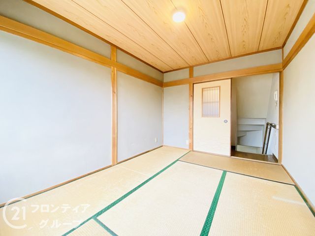 4DK House for Sale in Moriguchi City, Osaka - 81.54 sqm - Thumbnail 2