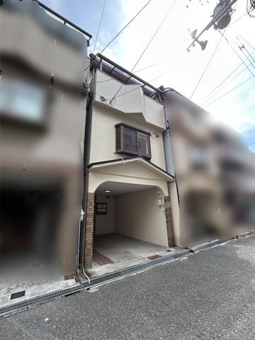 Renovated 4LDK House for Sale Near Konohama Station, Osaka - Thumbnail 2