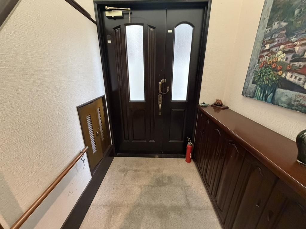 5LDK Two-Family House for Sale in Maizuru, Kyoto - Thumbnail 2