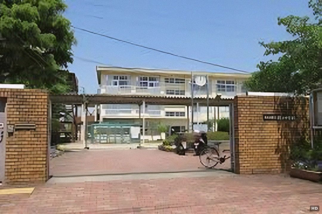 2019 Built 3LDK House with Garden in Higashiosaka, Osaka - Thumbnail 2