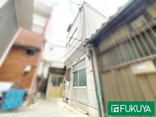 5K Townhouse in Higashinari Ward, Osaka City, 70.6 sqm - Thumbnail 2