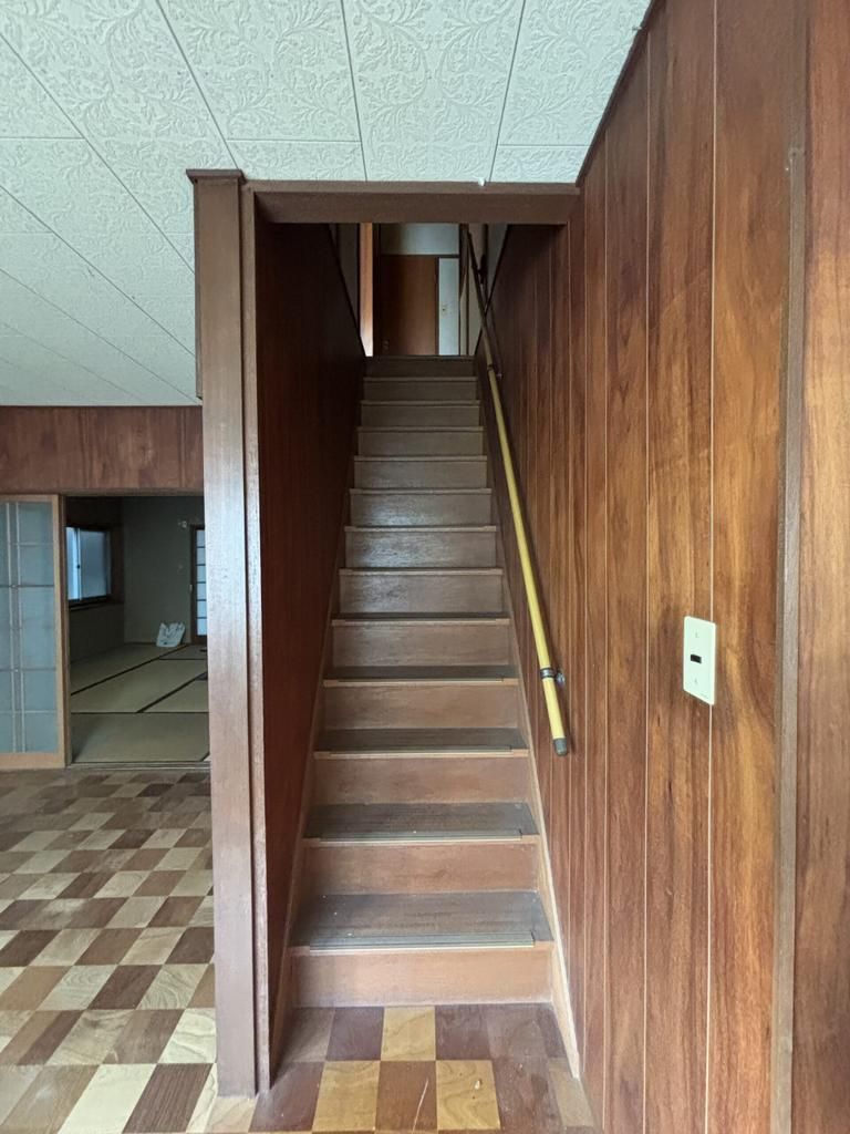 Renovated 5DK Terrace House in Kobe Hyogo Ward - 1080万 Yen - Thumbnail 4
