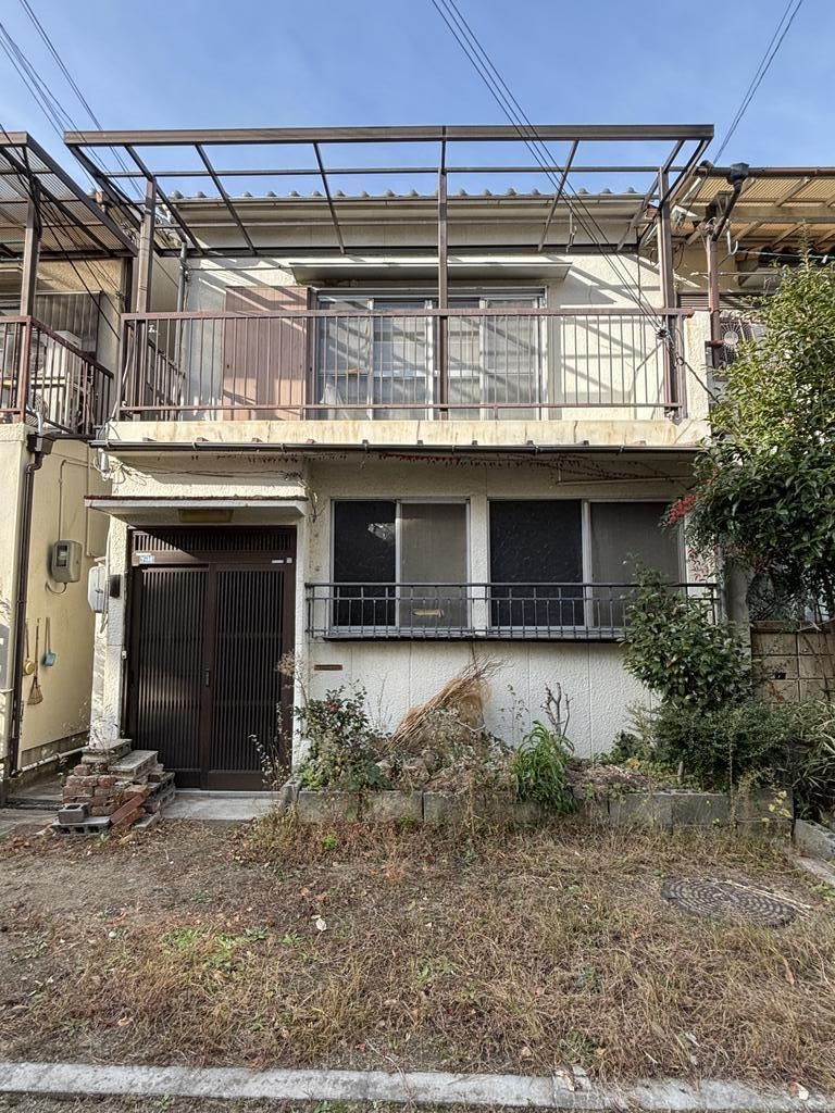 Renovated 5DK Terrace House in Kobe Hyogo Ward - 1080万 Yen - Image 1