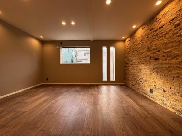 Renovated 3LDK House in Hirakata, Osaka - 2980万 Yen - Thumbnail 2