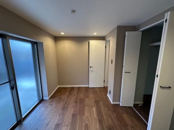 Renovated 3LDK House in Hirakata, Osaka - 2980万 Yen - Thumbnail 4