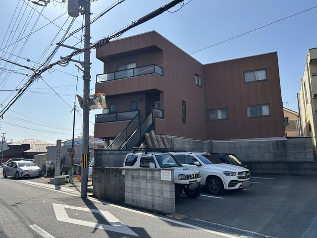 7LDK Steel-Frame House for Sale in Sakai Kita Ward, Osaka - Thumbnail 2