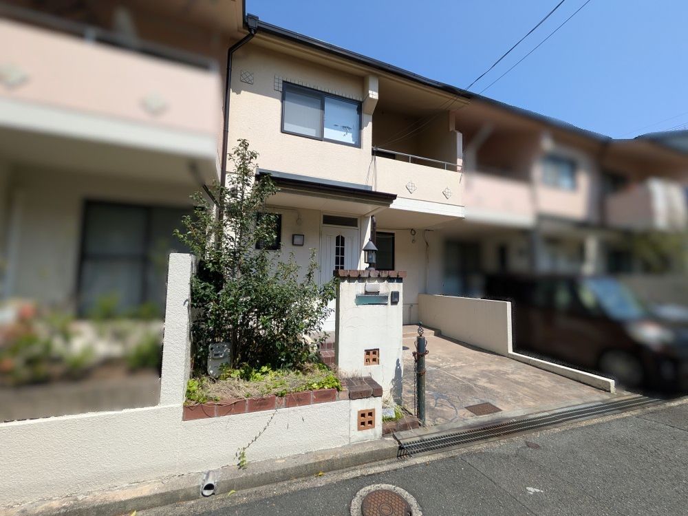 Reinforced Concrete Terrace House for Sale in Neyagawa, Osaka - Thumbnail 3