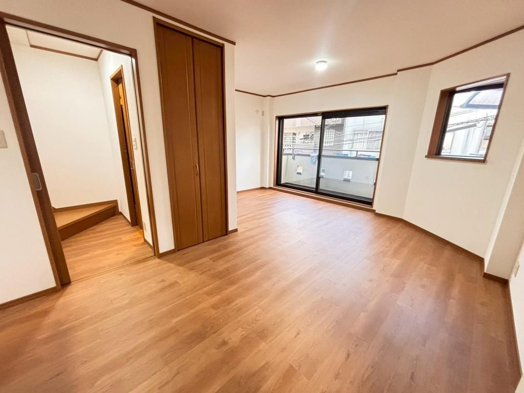 3LDK House with Roof Terrace for Sale in Moriguchi, Osaka - Thumbnail 4