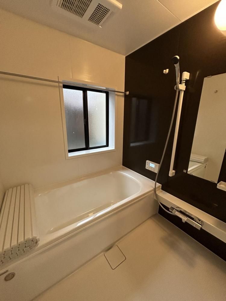 Renovated 4DK House in Tsuruga, Fukui with 2-Year Warranty - Thumbnail 3