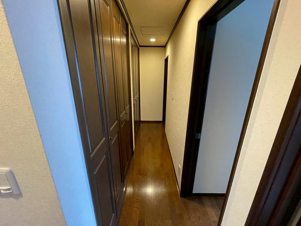 5SLDK House with Rooftop Terrace for Sale in Settsu City, Osaka - Thumbnail 4