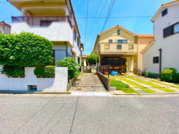 5DK Detached House for Sale near Hatsushiba Station, Sakai - Thumbnail 2