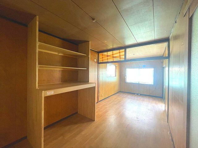 3DK Wooden House for Sale in Sakai Higashi-ku, Osaka - Thumbnail 4