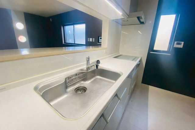 4LDK Detached House for Sale in Ikuno Ward, Osaka - Thumbnail 4