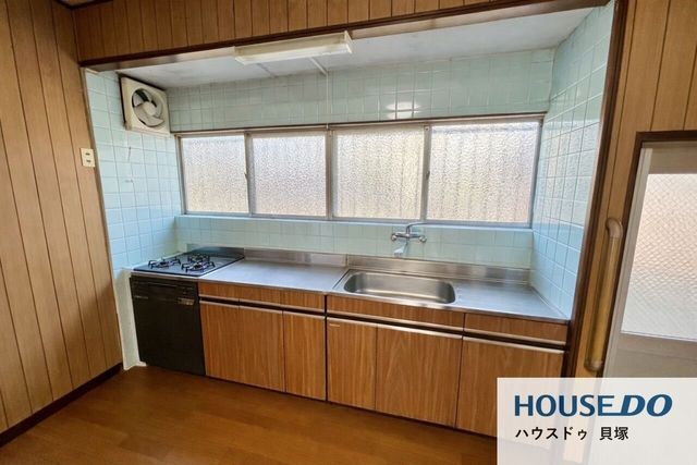 6DK Detached House for Sale in Kumatori, Osaka - 147.68 sqm - Thumbnail 4