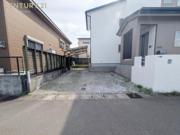 4LDK Detached House for Sale in Kiyotake, Miyazaki City - Thumbnail 2
