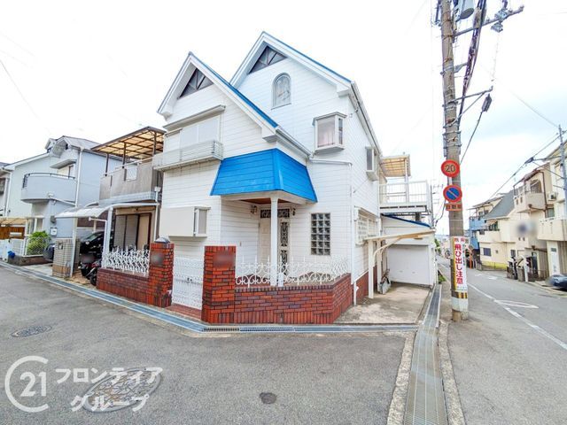 6SDK Family Home for Sale in Higashiosaka, Osaka - Thumbnail 4