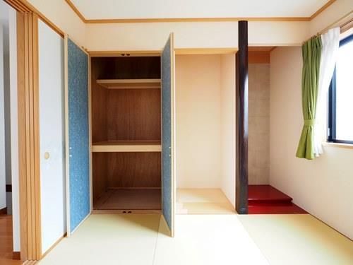 3-Story Wooden House for Sale in Tezukayama, Osaka - 5DK, 101.47㎡ - Thumbnail 3